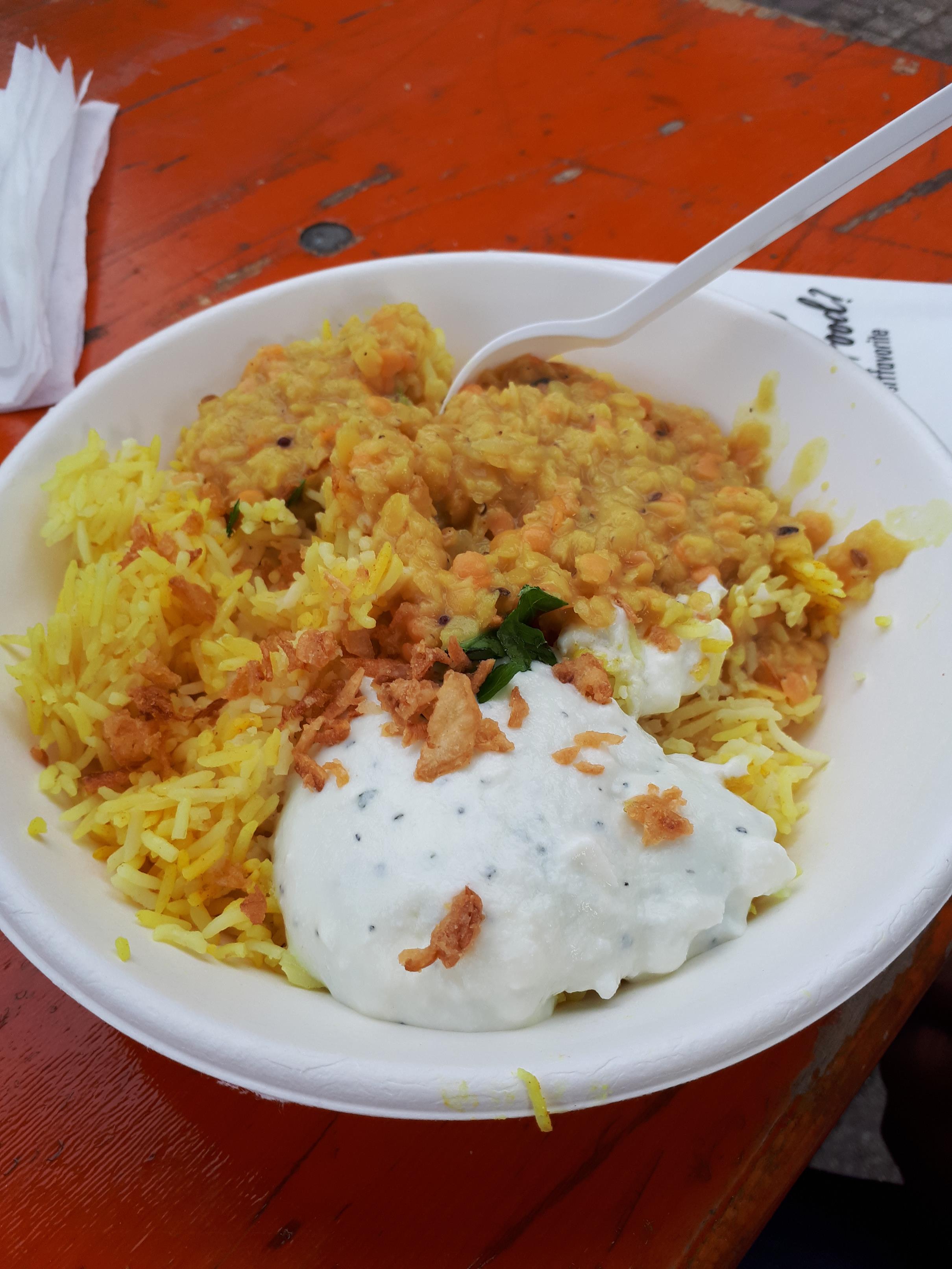 Vegetarisches Linsen-Curry von "Pitty's Indian Food" - sehr lecker!