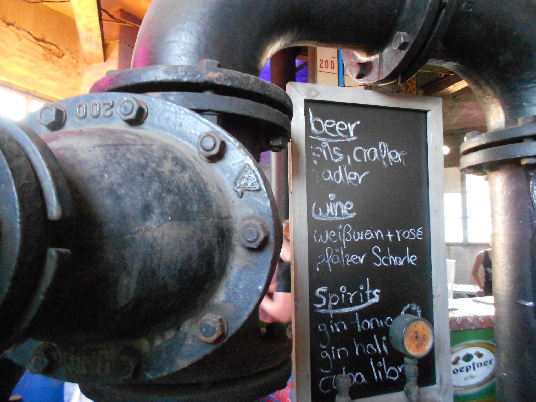 Sommerliches Chillen | Pop-up Bar am Penisturm – Kavantgarde Karlsruhe